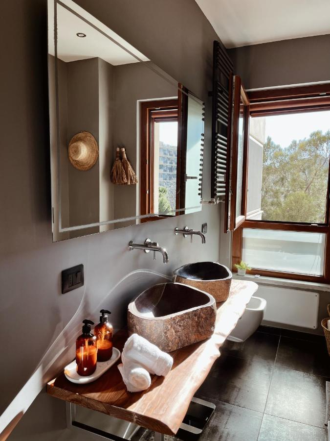 Kero Luxury Rooms Cagliari Bagian luar foto